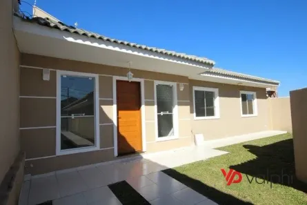 Casa com 2 Quartos para alugar, 90m² no São Braz, Curitiba
