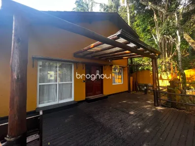Casa com 4 Quartos à venda, 260m² no Lagoa da Conceição, Florianópolis