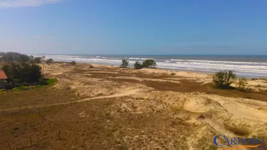 Lote/Terreno à venda, 300m² no Torres, Torres