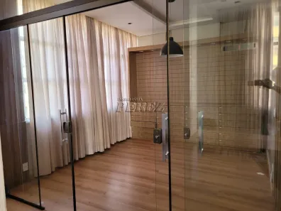Sala Comercial para alugar, 120m² no Centro, Londrina