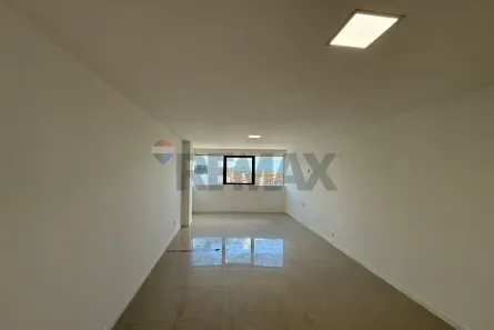 Sala Comercial à venda, 33m² no São Cristóvão, Salvador