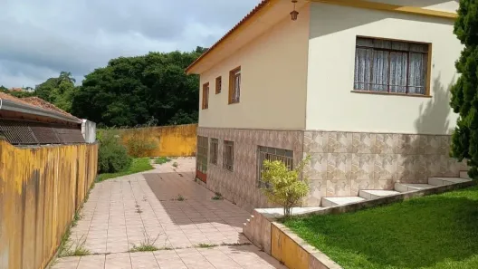 Casa com 6 Quartos à venda, 220m² no Nova Rússia, Ponta Grossa
