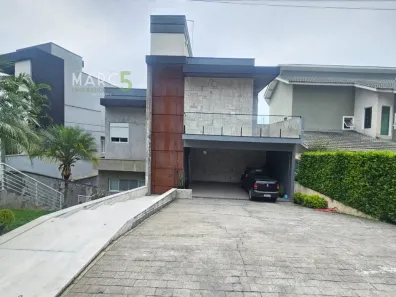 Casa de Condomínio com 4 Quartos à venda, 400m² no Jardim Imperial, Arujá