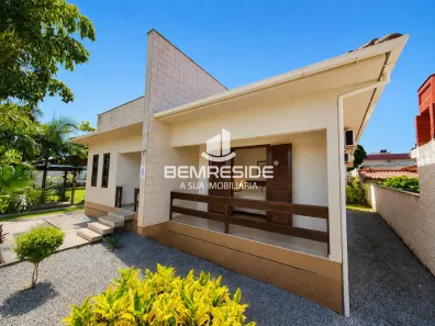 Casa com 2 Quartos à venda, 775m² no Morro Estevão, Criciúma
