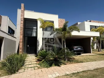 Casa de Condomínio com 4 Quartos à venda, 270m² no Alphaville Dom Pedro, Campinas