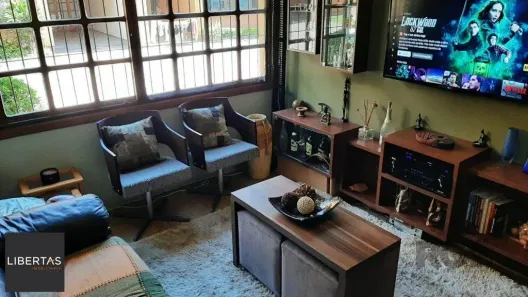 Casa de Condomínio com 3 Quartos à venda, 116m² no Medianeira, Porto Alegre