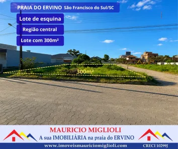Lote/Terreno à venda, 300m² no Praia do Ervino, São Francisco do Sul