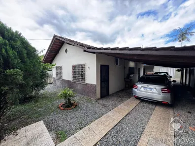 Casa com 3 Quartos à venda, 120m² no Vila Nova, Joinville