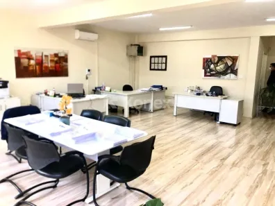 Galpão/Depósito/Armazém à venda, 1000m² no Água Branca, São Paulo