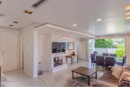 Casa com 3 Quartos à venda, 220m² no Nossa Senhora de Fátima, Santa Maria