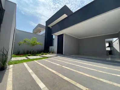 Casa com 3 Quartos à venda, 191m² no Setor Faiçalville, Goiânia
