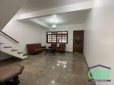 Sobrado com 3 Quartos à venda, 141m² no Morro dos Barbosas, São Vicente