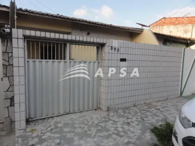 Casa com 3 Quartos para alugar, 104m² no Maraponga, Fortaleza