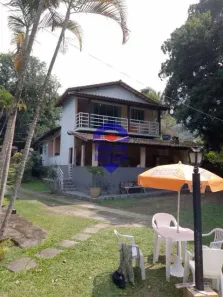 Fazenda/Sítio com 3 Quartos para alugar, 2000m² no Cachoeiros, Macaé