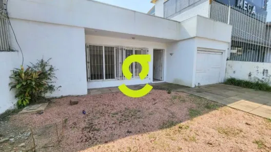 Casa com 3 Quartos para alugar, 260m² no Passo da Areia, Porto Alegre