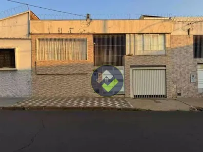 Casa com 7 Quartos à venda, 265m² no Centro, Bauru