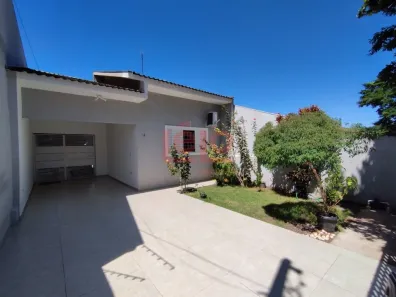 Casa com 2 Quartos à venda, 90m² no Jardim Oásis, Maringá