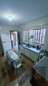 Casa com 2 Quartos à venda, 175m² no Vila Guaraciaba, Santo André