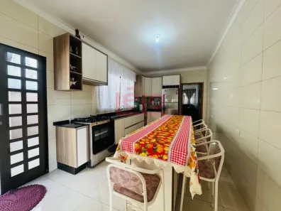Casa com 3 Quartos à venda, 305m² no Jardim Alvorada, Maringá