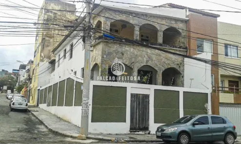 Casa com 4 Quartos à venda, 358m² no Amaralina, Salvador