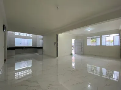 Casa com 4 Quartos à venda, 192m² no Paquetá, Belo Horizonte