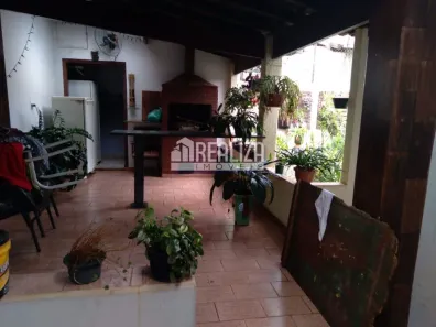Casa com 3 Quartos à venda, 172m² no Conjunto Costa Telles I, Uberaba
