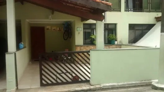 Casa com 3 Quartos à venda, 120m² no Vila São Jorge, São Vicente