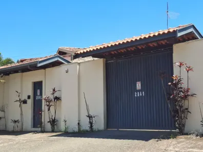 Kitnet para alugar, 30m² no Dois Córregos, Piracicaba