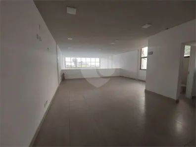 Ponto Comercial para alugar, 204m² no Vila Lacerda, Jundiaí