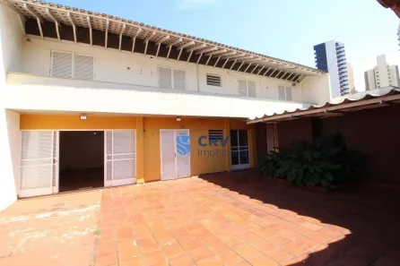 Imóvel Comercial com 4 Quartos à venda, 438m² no Centro, Londrina