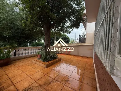 Casa com 3 Quartos à venda, 250m² no Parque dos Bandeirantes, Ribeirão Preto