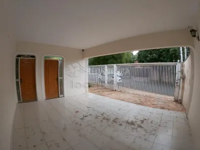 Casa com 3 Quartos para alugar, 180m² no Parque Residencial Lauriano Tebar, São José do Rio Preto