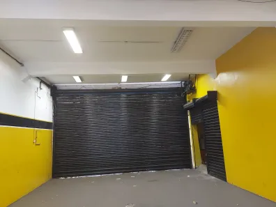 Ponto Comercial para alugar, 1000m² no Vila Isabel, Rio de Janeiro