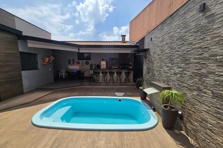 Casa com 3 Quartos à venda, 198m² no Conjunto Residencial Jardim do Mirante, Botucatu