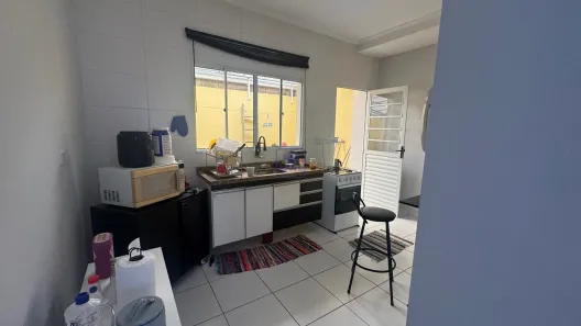 Sobrado com 2 Quartos para venda ou aluguel, 77m² no Jardim Califórnia, Jacareí