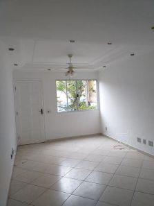 Casa de Condomínio com 2 Quartos à venda, 80m² no Granja Viana, Cotia