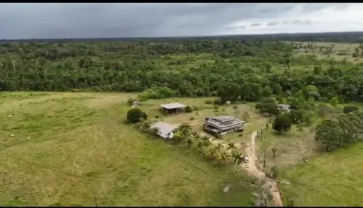 Fazenda/Sítio com 3 Quartos à venda, 32000000m² no , Pracuúba