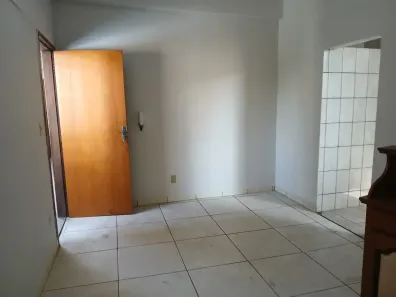 Apartamento com 2 Quartos para alugar, 60m² no Lagoinha, Belo Horizonte