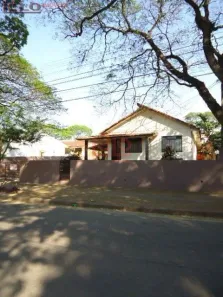 Casa com 3 Quartos à venda, 266m² no Zona 06, Maringá
