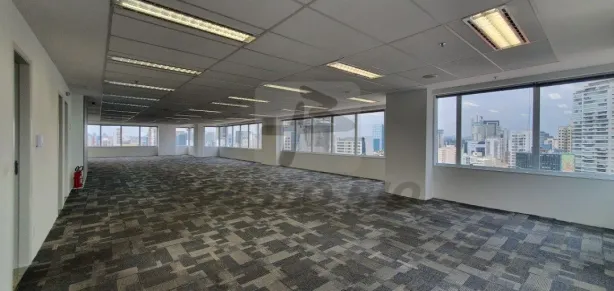 Ponto Comercial para alugar, 218m² no Pinheiros, São Paulo