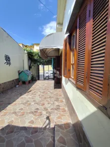 Casa com 3 Quartos à venda, 100m² no Guajuviras, Canoas