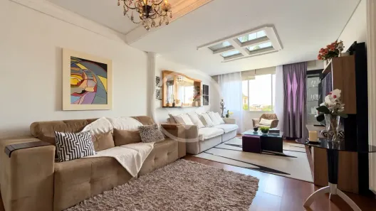Apartamento com 3 Quartos à venda, 136m² no Capão Raso, Curitiba