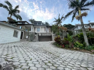 Casa com 3 Quartos para alugar, 145m² no Morro das Pedras, Florianópolis