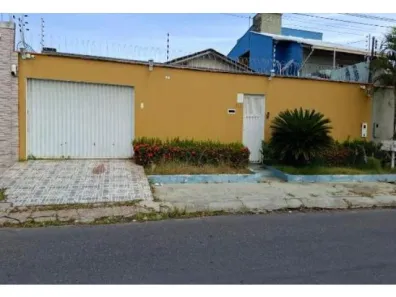 Casa com 3 Quartos à venda, 218m² no São José Operário, Manaus