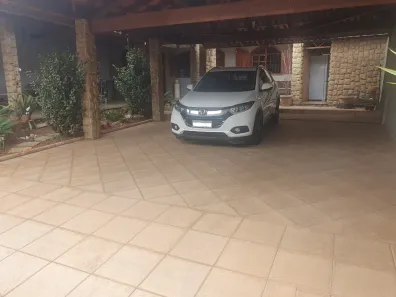 Casa com 4 Quartos à venda, 300m² no Araguaia, Belo Horizonte