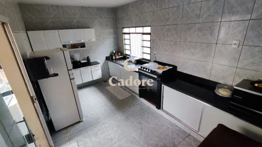Casa com 3 Quartos à venda, 240m² no Pampulha, Uberlândia