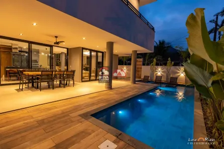 Casa com 5 Quartos à venda, 330m² no Lagoinha, Ubatuba