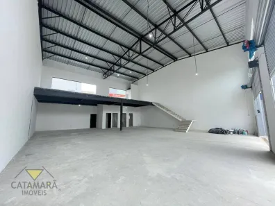 Galpão/Depósito/Armazém para alugar, 370m² no Centro, Mogi das Cruzes