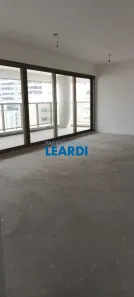 Apartamento com 4 Quartos à venda, 213m² no Cerqueira César, São Paulo