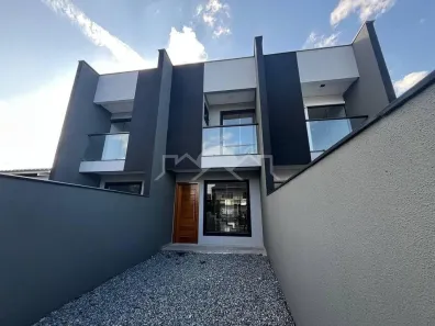 Sobrado com 2 Quartos à venda, 70m² no Zona Industrial Norte, Joinville